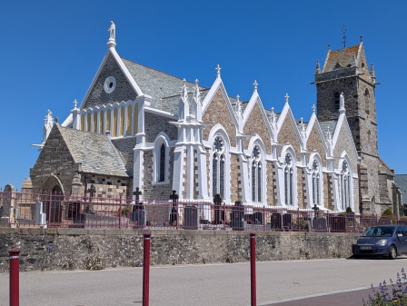 Église Saint-Pierre et Saint-Paul., juin 2025