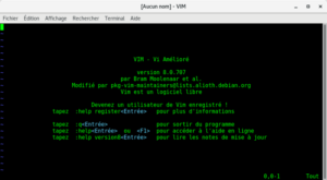 Capture d'écran de l'éditeur Vim en version 8.0.707, affichant les informations de version, les crédits (Bram Moolenaar et al.) et les instructions d'aide pour les utilisateurs. L'interface est en mode terminal avec un fond noir et du texte vert.