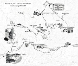 Carte illustrée en noir et blanc représentant l'itinéraire pédestre de Jean Giono en Haute-Drôme du 21 au 27 juillet 1939. Un tracé en pointillés relie les étapes successives du voyage, jalonnées de vignettes aquarellées figurant paysages, villages et personnages. Une échelle d'un kilomètre est indiquée en bas à droite.